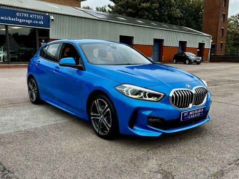 BMW 1 Series Hatchback GJ71HLA Blue #4