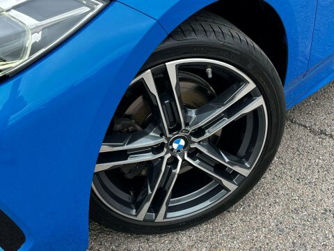 BMW 1 Series Hatchback GJ71HLA Blue #3