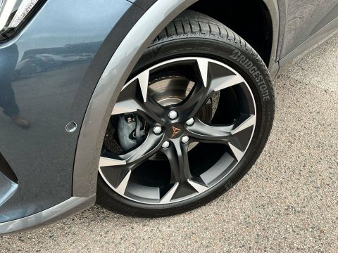 Cupra Formentor Suv LT73PHX Grey #2