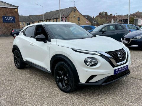 Nissan Juke Suv GL21JZX White #4
