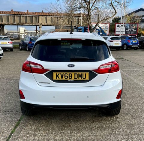 Ford Fiesta Hatchback KV68DMU White #6