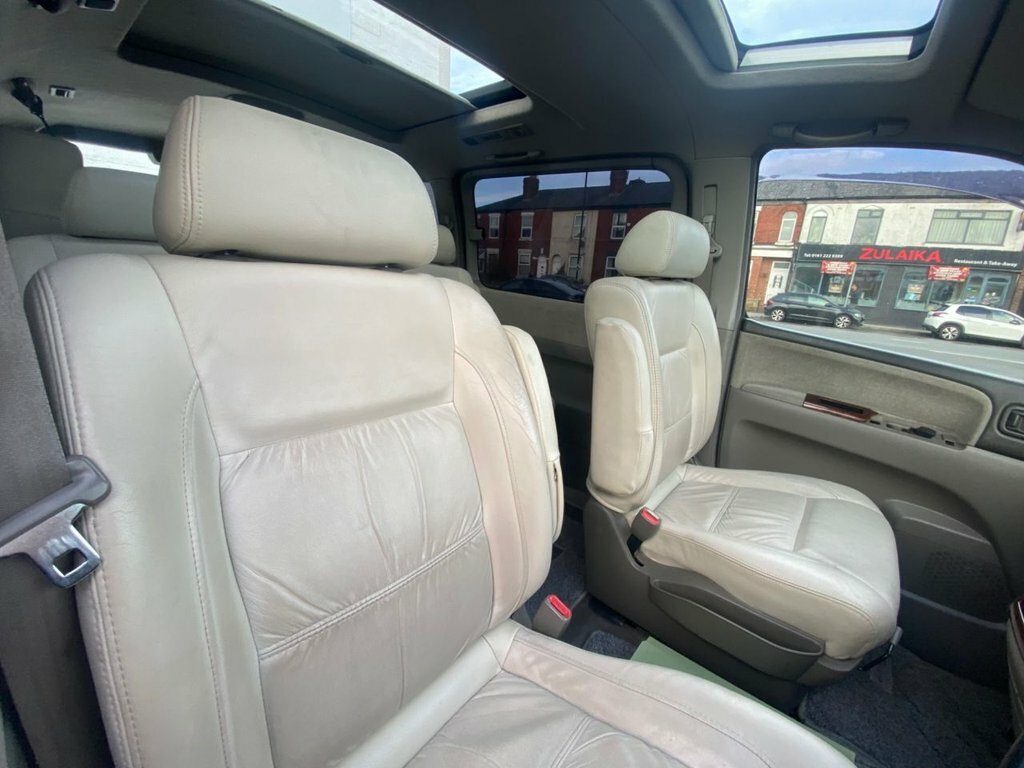 Nissan Elgrand E50 Highway Star 3.5 V6 White #5