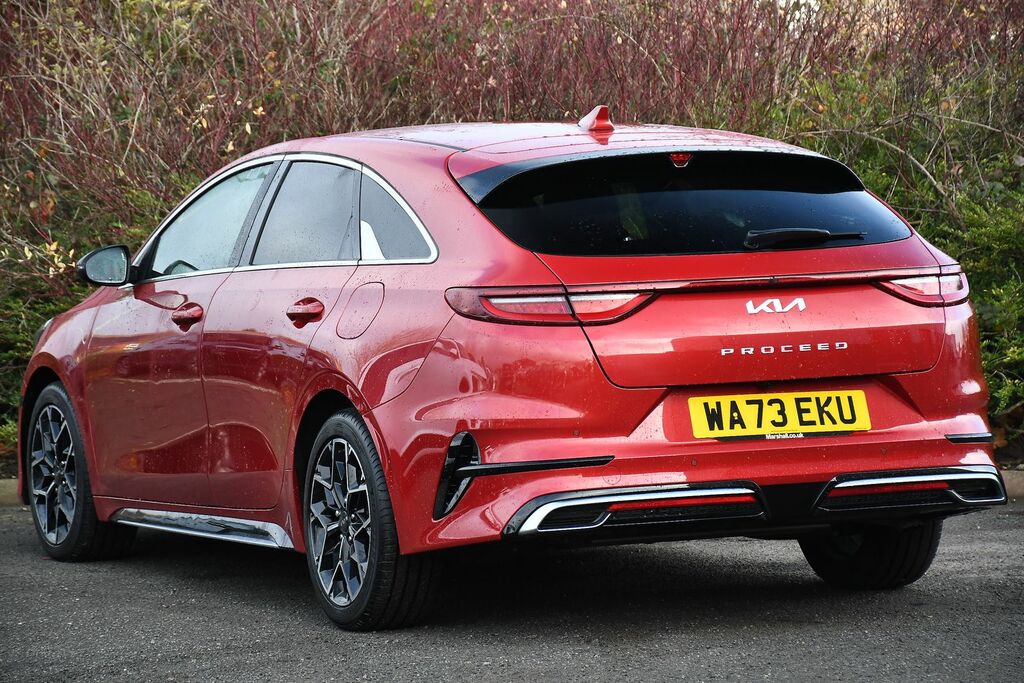 Kia Proceed 1.5 T-gdi Gt-line Shooting Brake Red #3