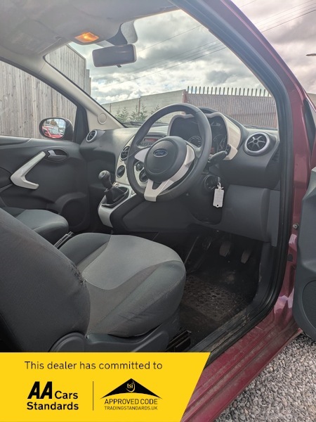 Ford KA Zetec CV59YKW Red #5