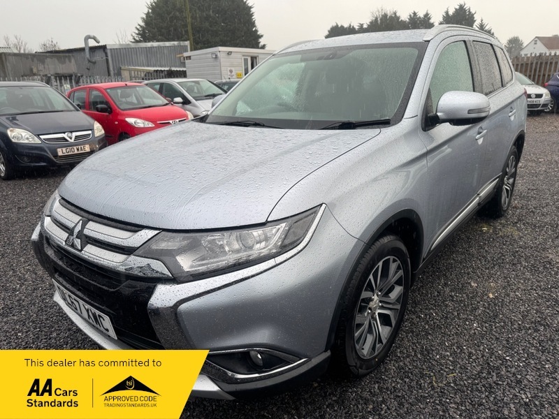 Mitsubishi Outlander Di-d 3 Silver