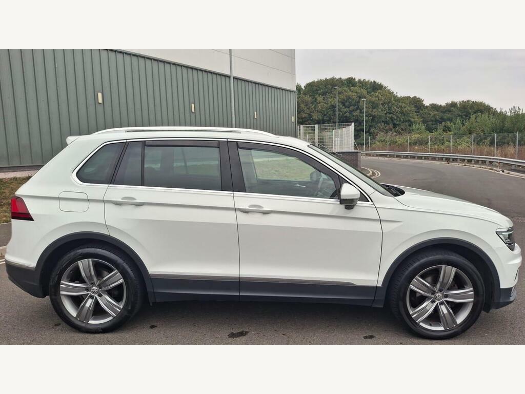 Volkswagen Tiguan 2.0 Tdi Bluemotion Tech Sel Dsg Euro 6 S S MM17DGY White #4