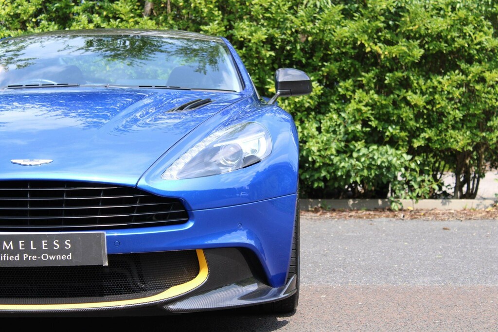 Aston Martin Vanquish S Zagato Shooting Brake Red #31