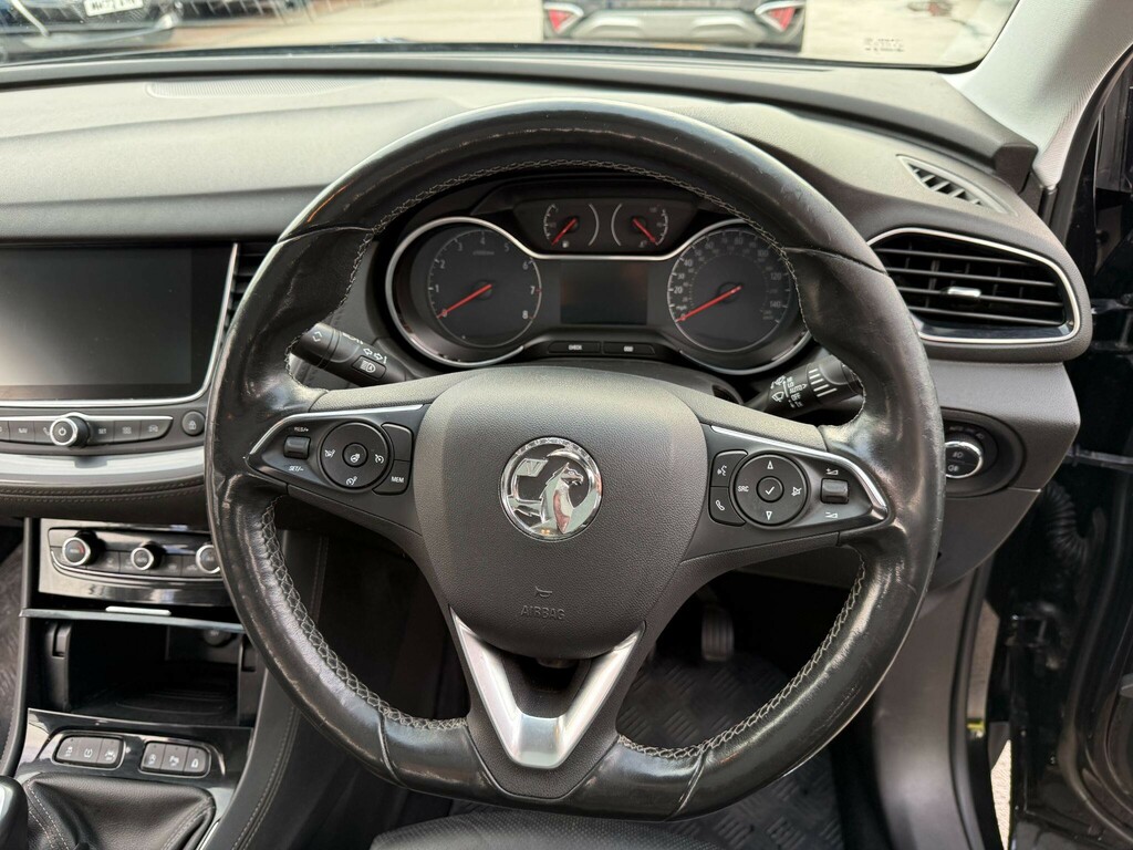 Vauxhall Grandland X Dci Tekna Xtronic Black #38