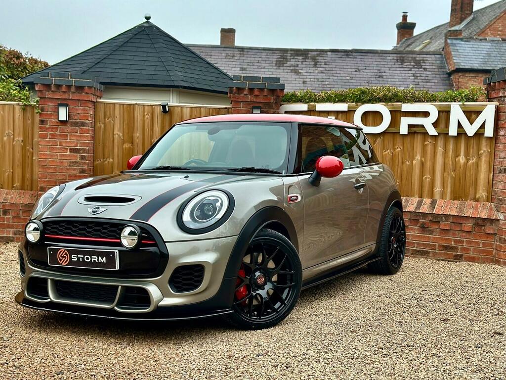 Mini Hatch Hatchback 2.0 John Cooper Works 3-Door Hatch 2018 Silver