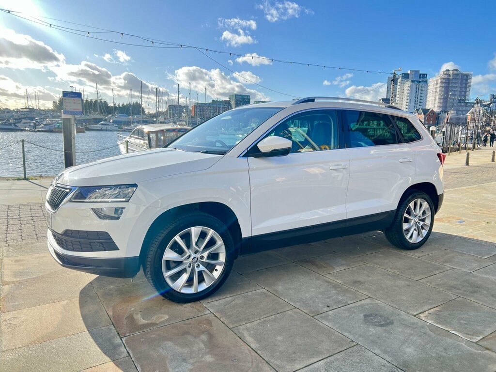Skoda Karoq 1.0 Tsi Gpf Se Technology Suv Dsg Euro White #2