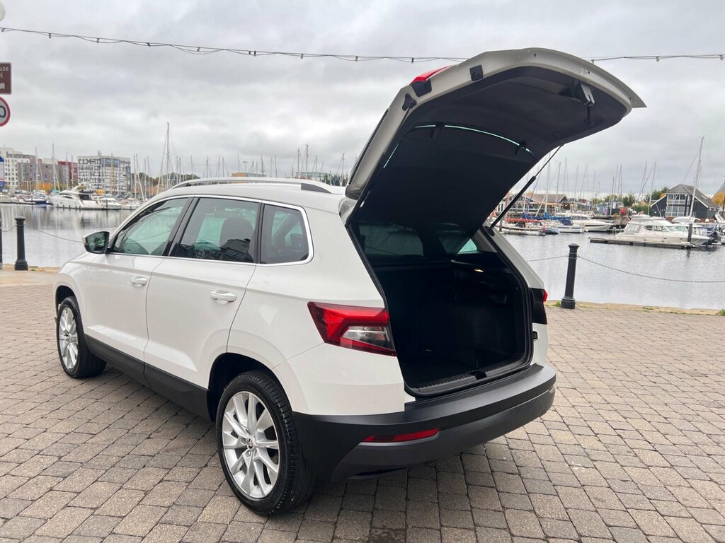 Skoda Karoq 1.0 Tsi Gpf Se Technology Suv Dsg Euro White #5