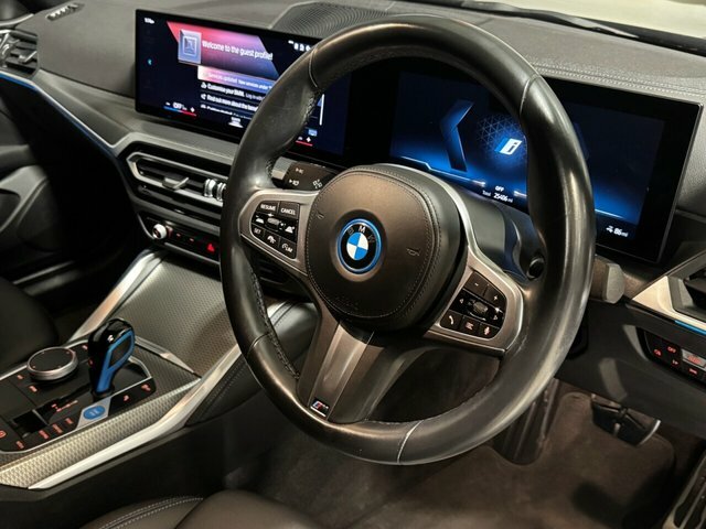 BMW i4 83.9Kwh M Sport Gran CX72KAK Black #2