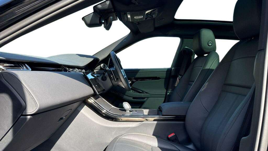 Land Rover Range Rover Evoque 2.0 D200 Dynamic Se 2025 RO25ZVK Black #3