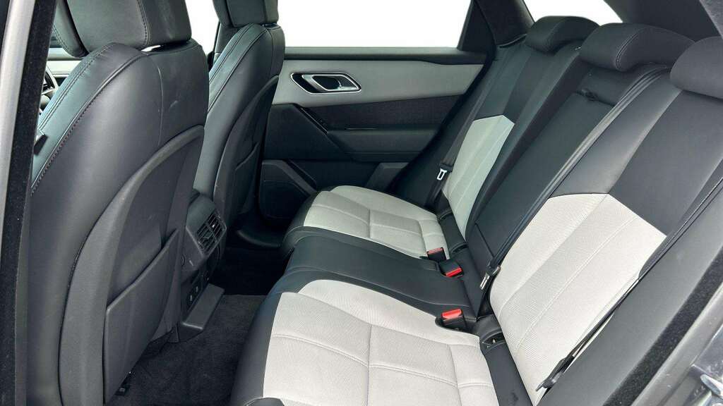Land Rover Range Rover Velar 2.0 D200 Mhev Revised 202 RX25YBZ Grey #4