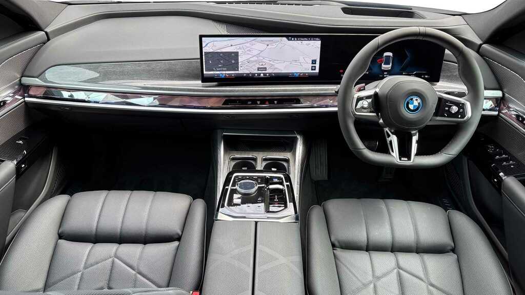 BMW i7 335Kw Edrive50 M Sport 105.7Kwh 2025 White #5
