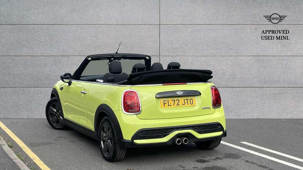 Mini Convertible 2.0 Cooper S Classic 2022 FL72JTO Yellow #2