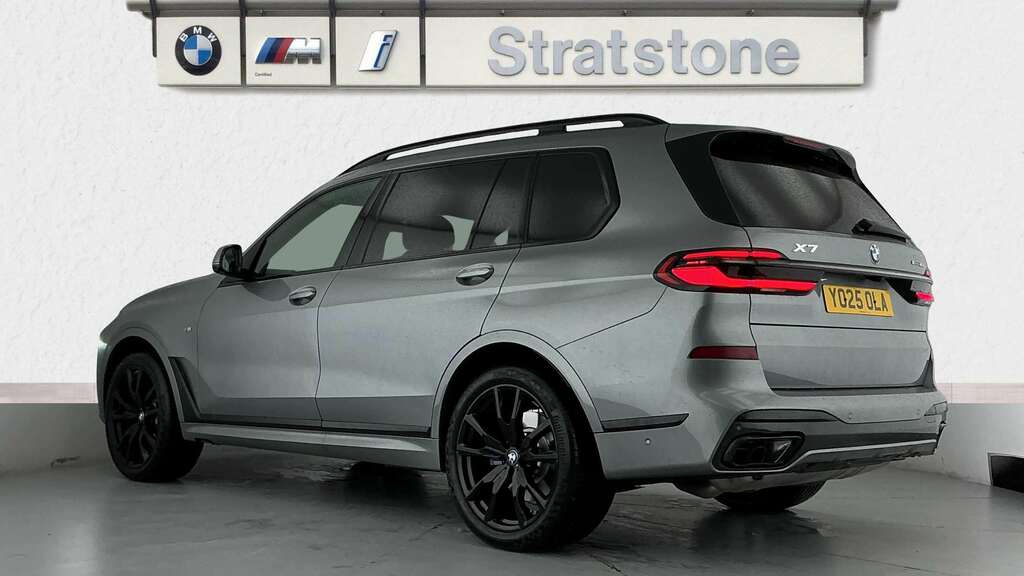 BMW X7 Xdrive40i Mht M Sport Step 2025 YO25OLA Grey #2