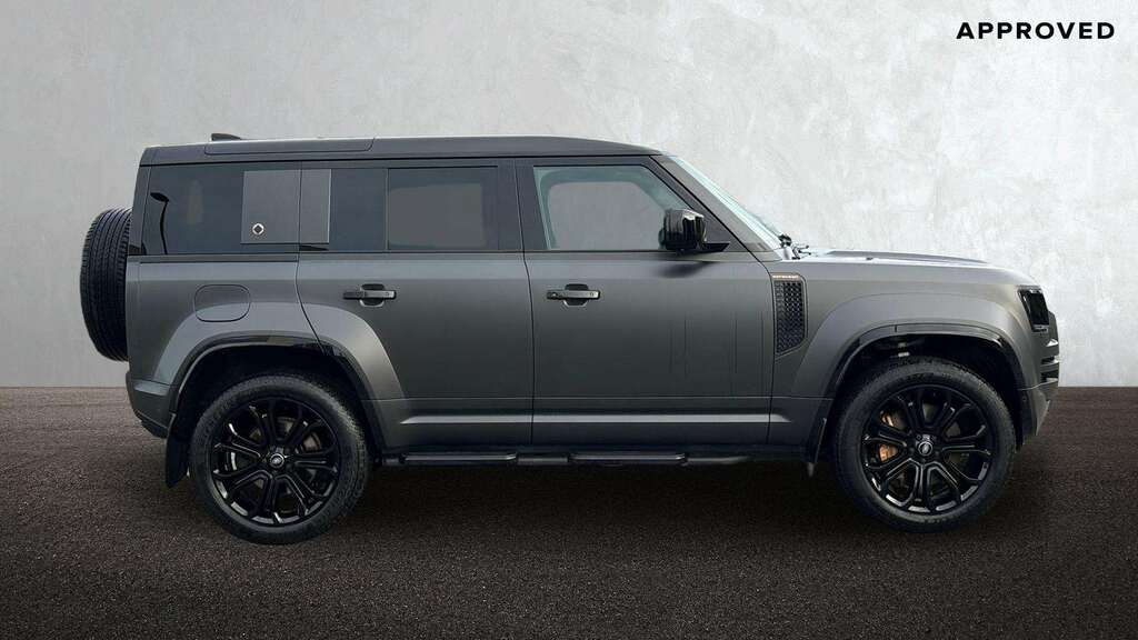 Land Rover Defender 110 4.4 P635 Octa Edition One 110 2025 FP25XJE Grey #5
