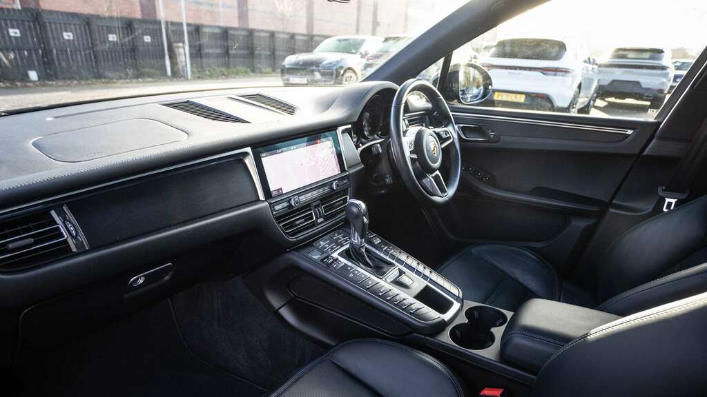 Porsche Macan Gts S-a 2020 Black #5