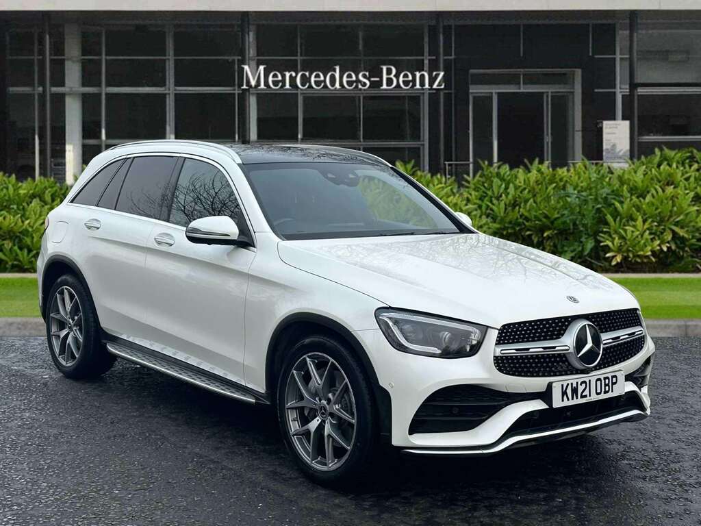 Mercedes-Benz GLC Class 300D 4Matic Amg Line Premium Pls 9G-tronic 202 White