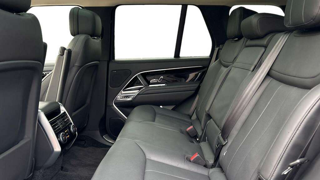 Land Rover Range Rover 3.0 D300 Se 2023 KM23XRR Grey #4