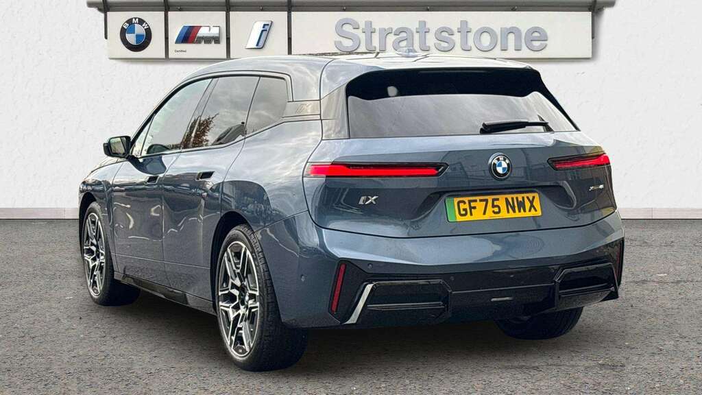 BMW iX 300Kw Xdrive45 M Sport 101Kwh 2025 GF75NWX Blue #2