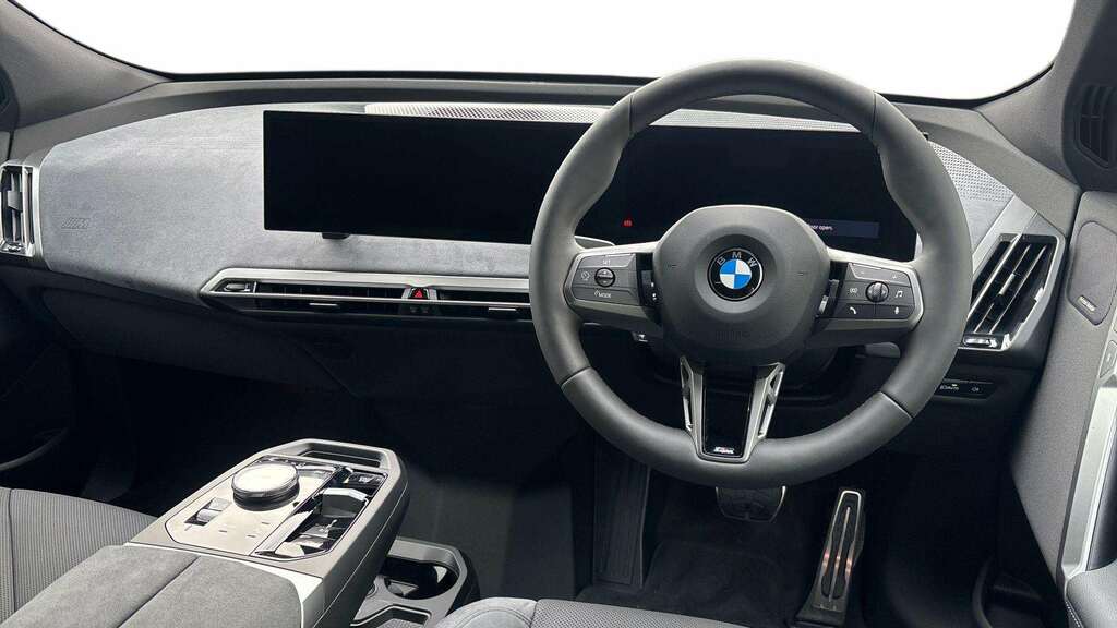 BMW iX 300Kw Xdrive45 M Sport 101Kwh 2025 GF75NWX Blue #6
