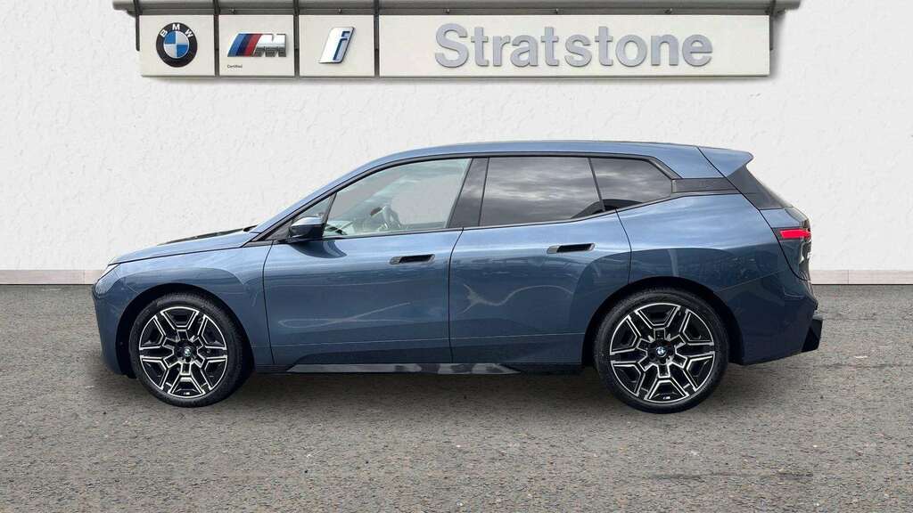 BMW iX 300Kw Xdrive45 M Sport 101Kwh 2025 GF75NWX Blue #4