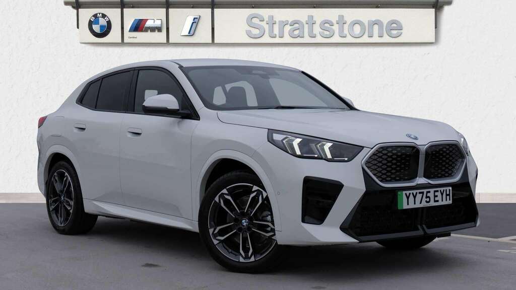 BMW iX2 230Kw Xdrive30 M Sport 65Kwh 2025 YX75EYH White