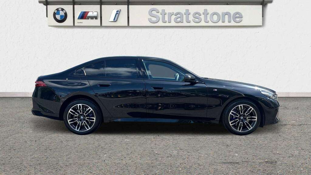 BMW i5 250Kw Edrive40 M Sport 84Kwh 2025 GF75NVD Black #3