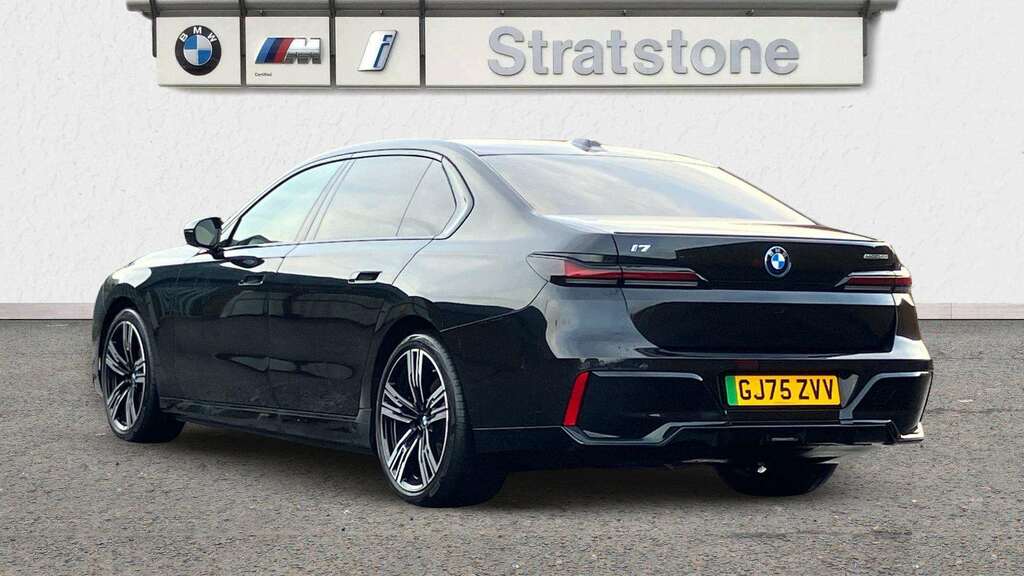 BMW i7 335Kw Edrive50 M Sport 105.7Kwh 2025 GJ75ZVV Black #2