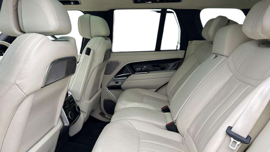 Land Rover Range Rover 3.0 D350 2022 AV22NRZ Black #4