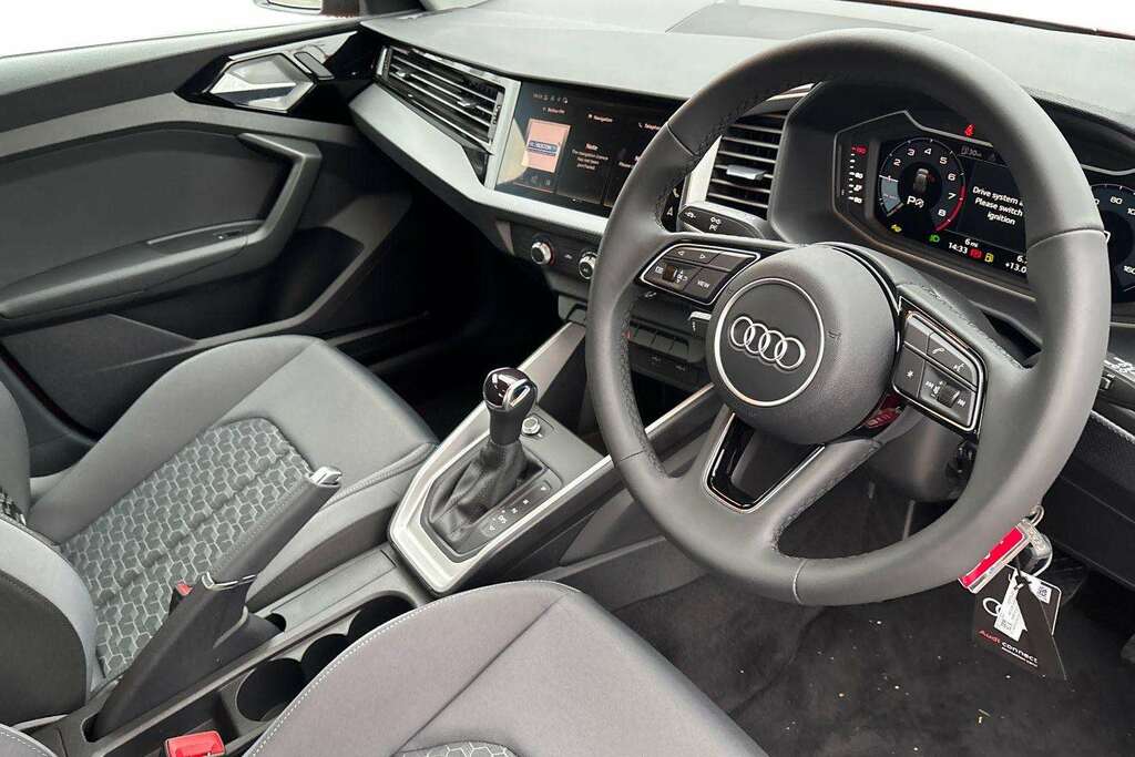 Audi A1 25 Tfsi Sport S Tronic 2025 MV75LVX Red #6
