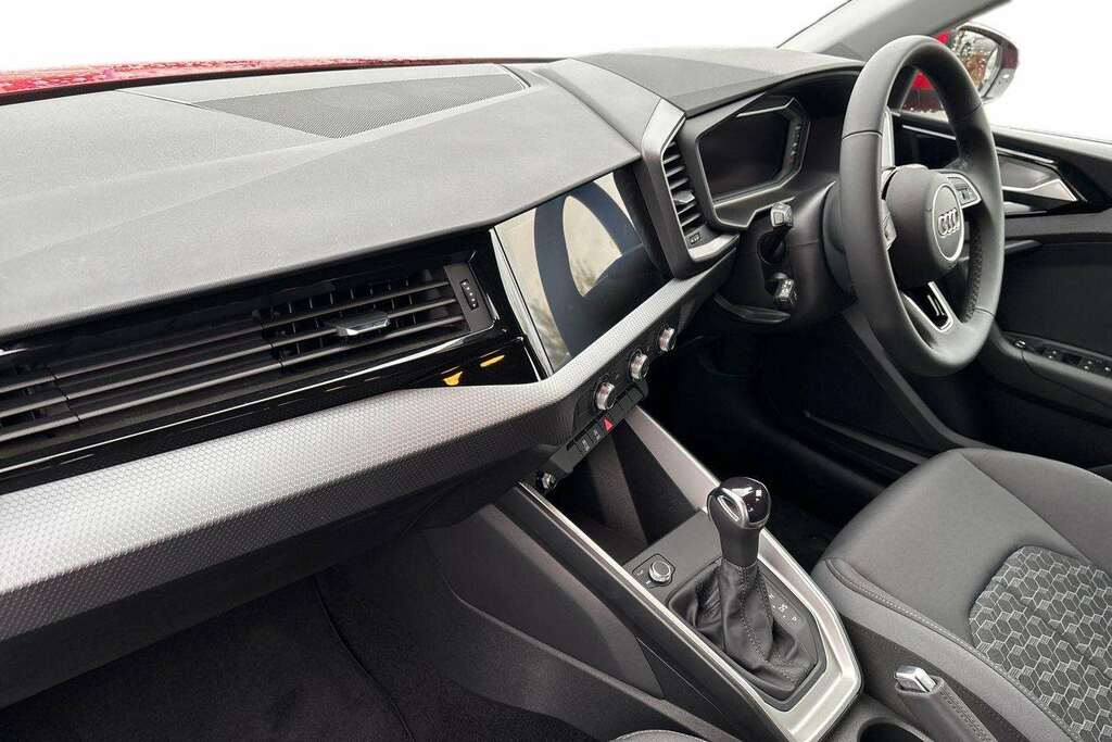 Audi A1 25 Tfsi Sport S Tronic 2025 MV75LVX Red #2