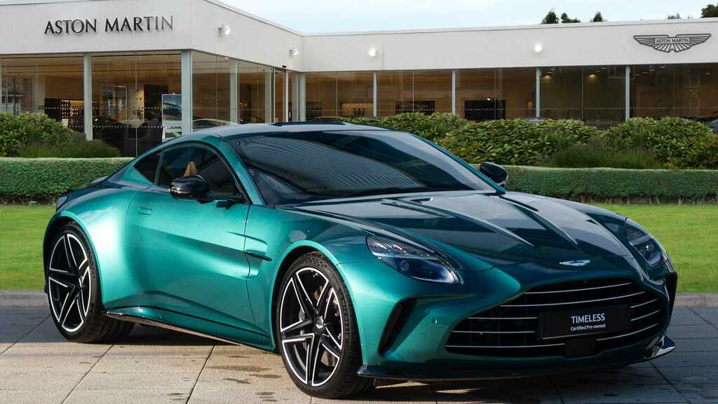 Aston Martin Vantage V8 2025 Green