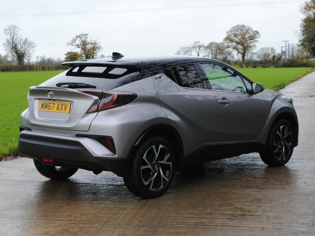 Toyota C-Hr 1.2 Vvt-i Dynamic Suv WM67AXV Silver #2