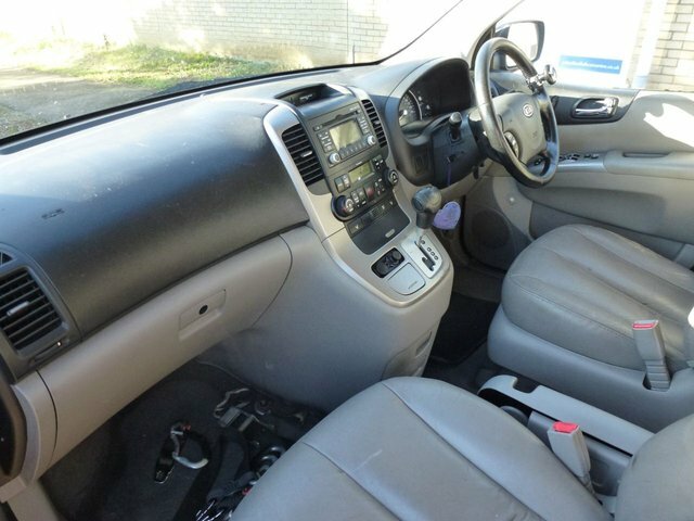 Kia Sedona 2.2 Crdi 3 Mpv Black #3