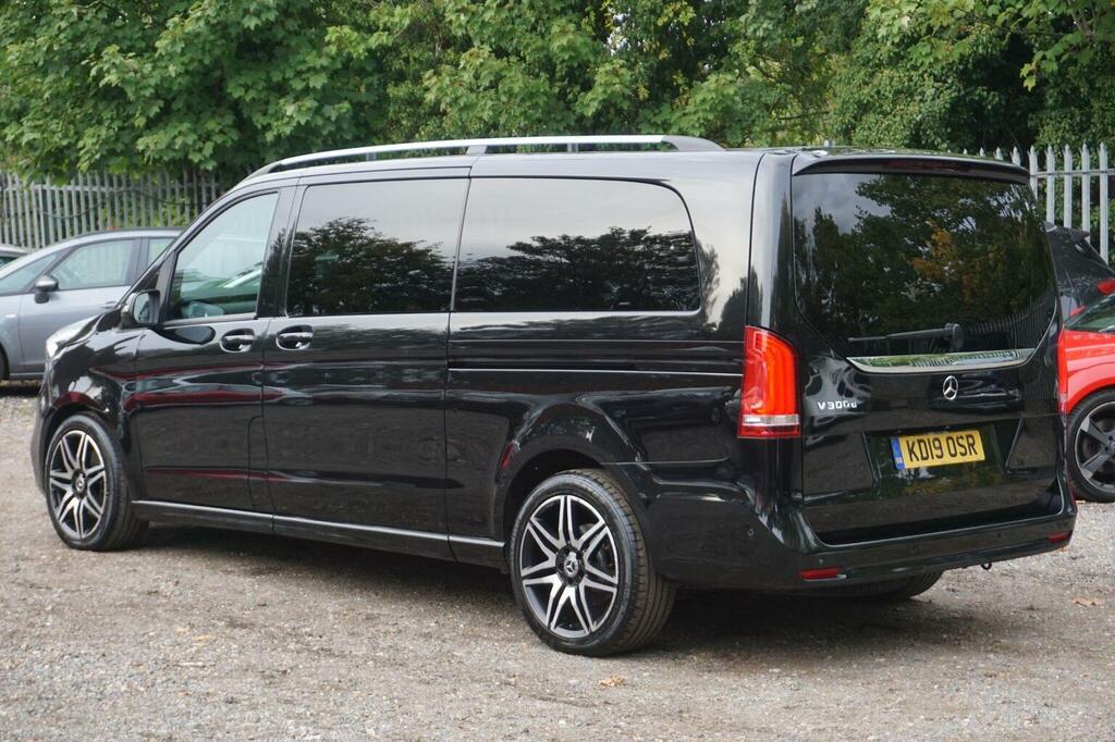Mercedes-Benz V Class Mpv 2.2 V250d Bluetec Se G-tronic Euro 6 Ss Black #2