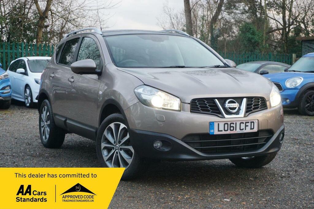Nissan Qashqai Suv 2.0 Tekna Cvt 2Wd Euro 5 201261 Beige
