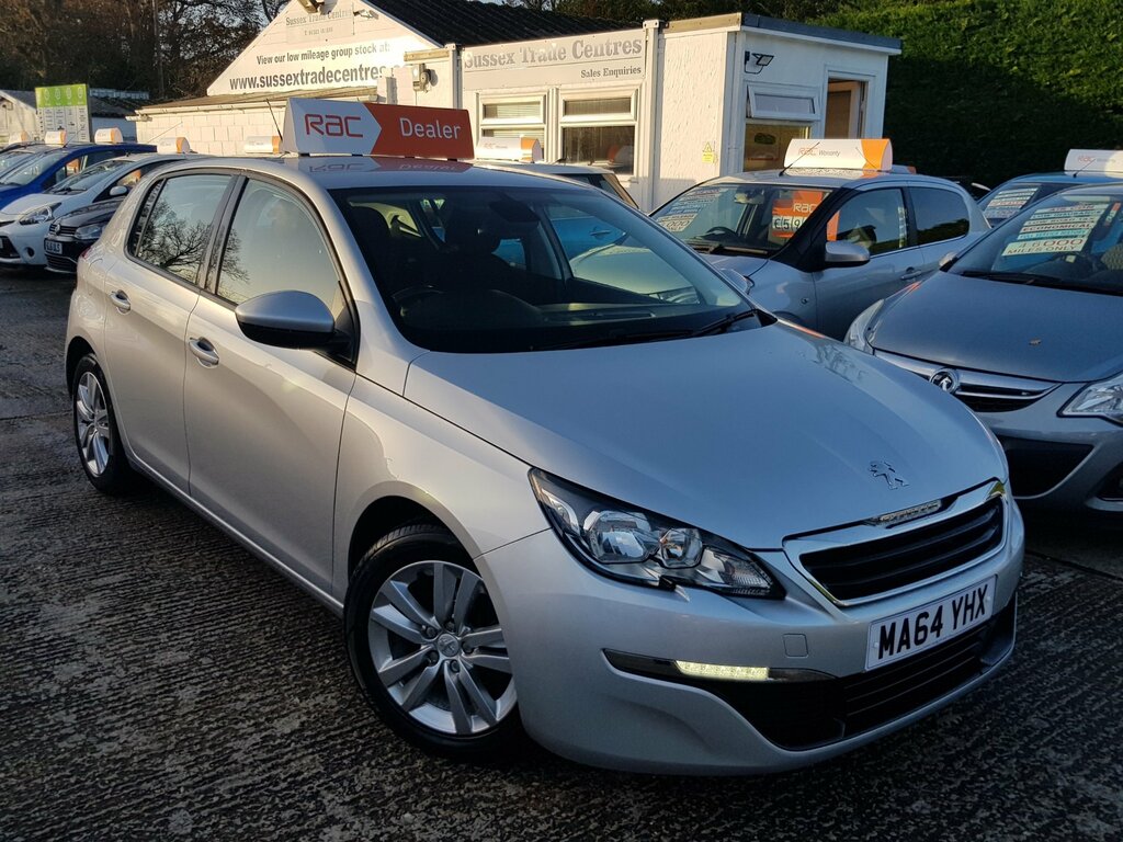 Peugeot 308 1.6 Hdi Active - Only 33,000 Miles With Sat Nav An Silver #4