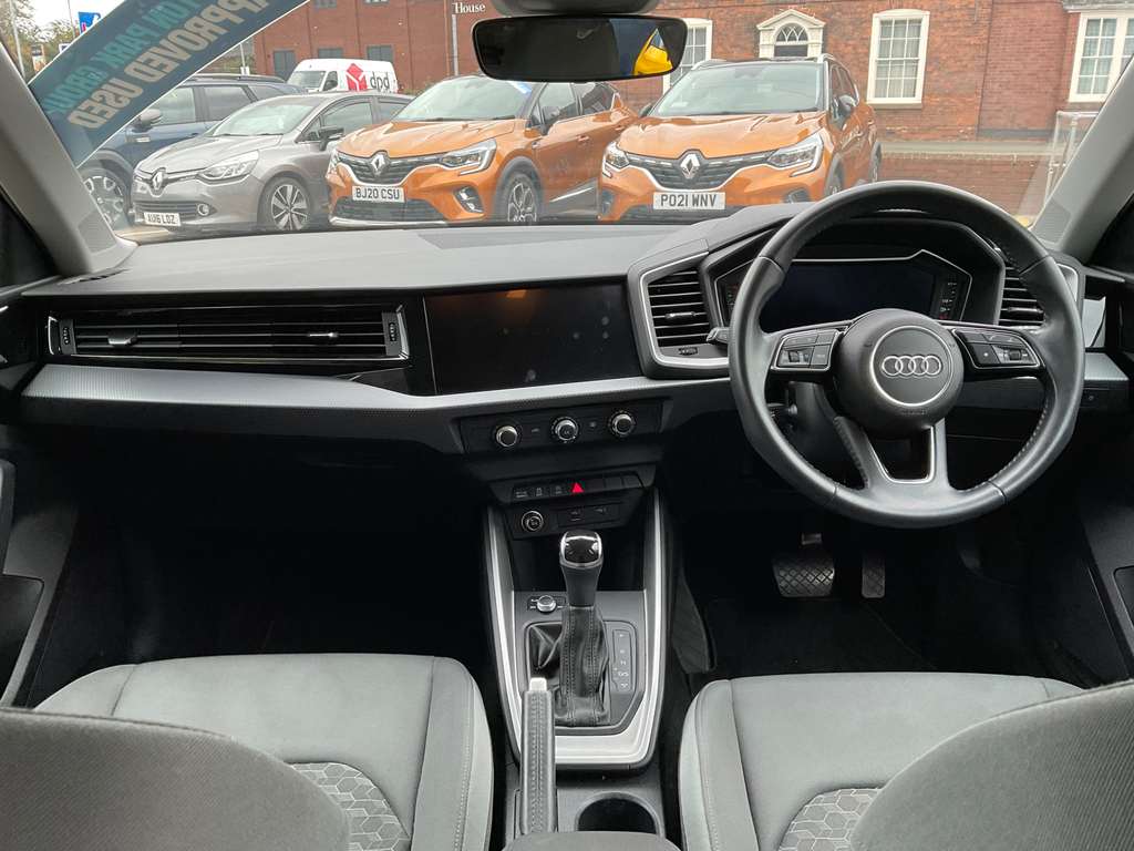 Audi A1 1.0 Tfsi 30 Sport Sportback S Tronic BR19HJJ #2