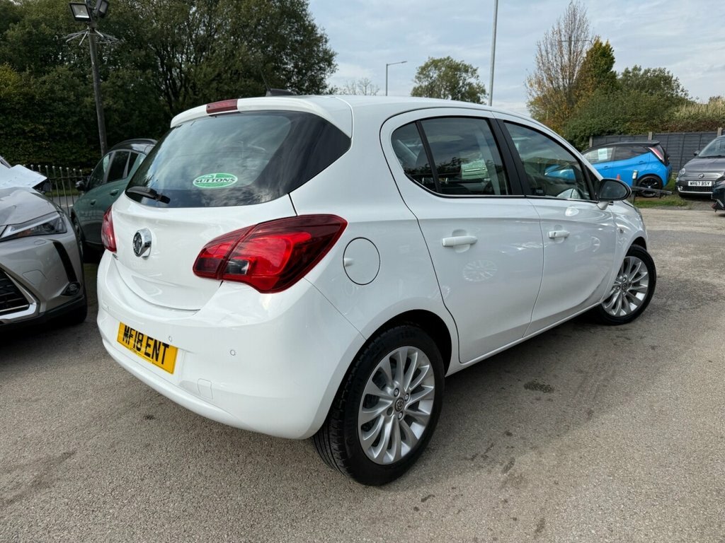 Vauxhall Corsa 1.4L Se MF18ENT White #4