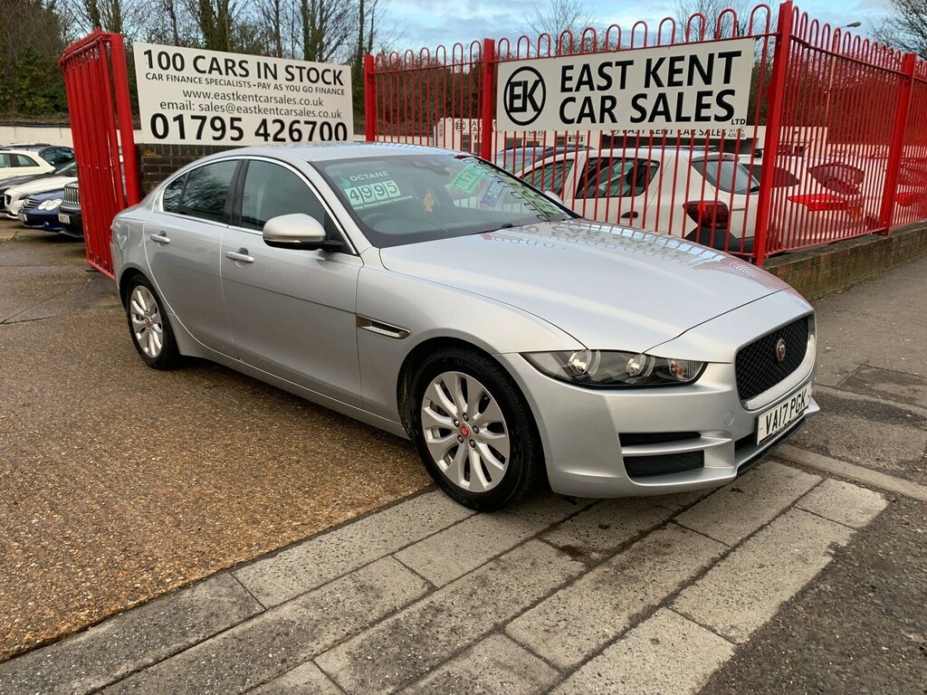 Jaguar XE 2.0D Prestige Saloon Euro 6 S S Silver