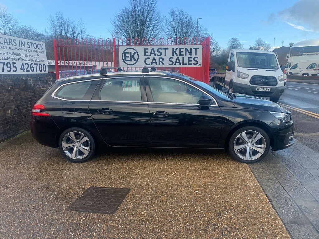 Peugeot 308 SW 1.2 Puretech Allure Estate Euro AF68RZY Black #4