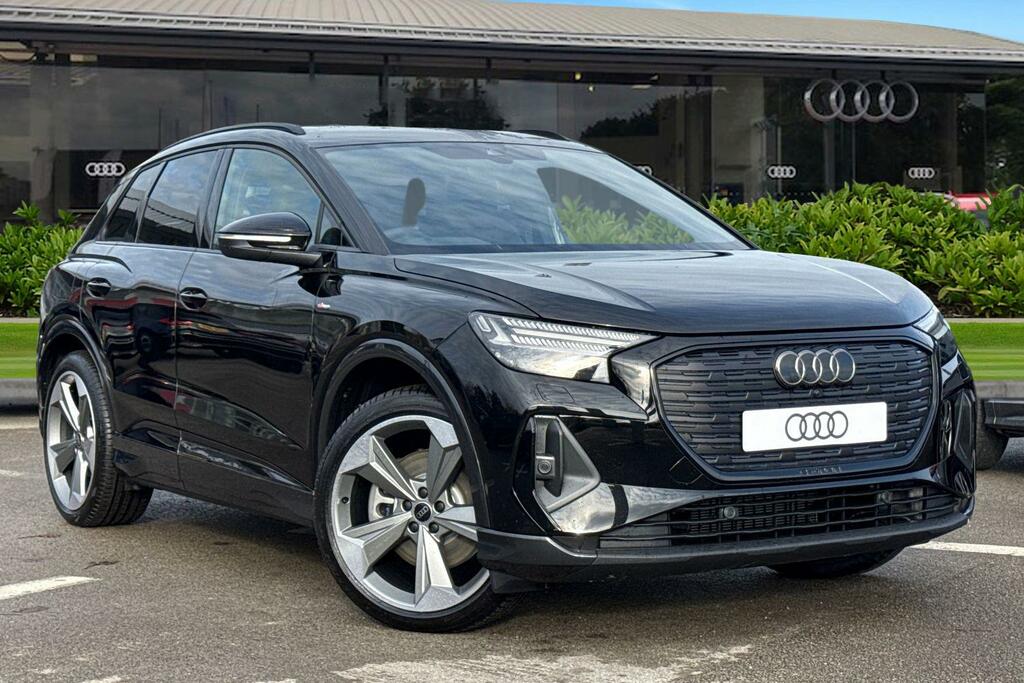 Audi Q4 E Tron 45 Black Edition 82Kwh Black