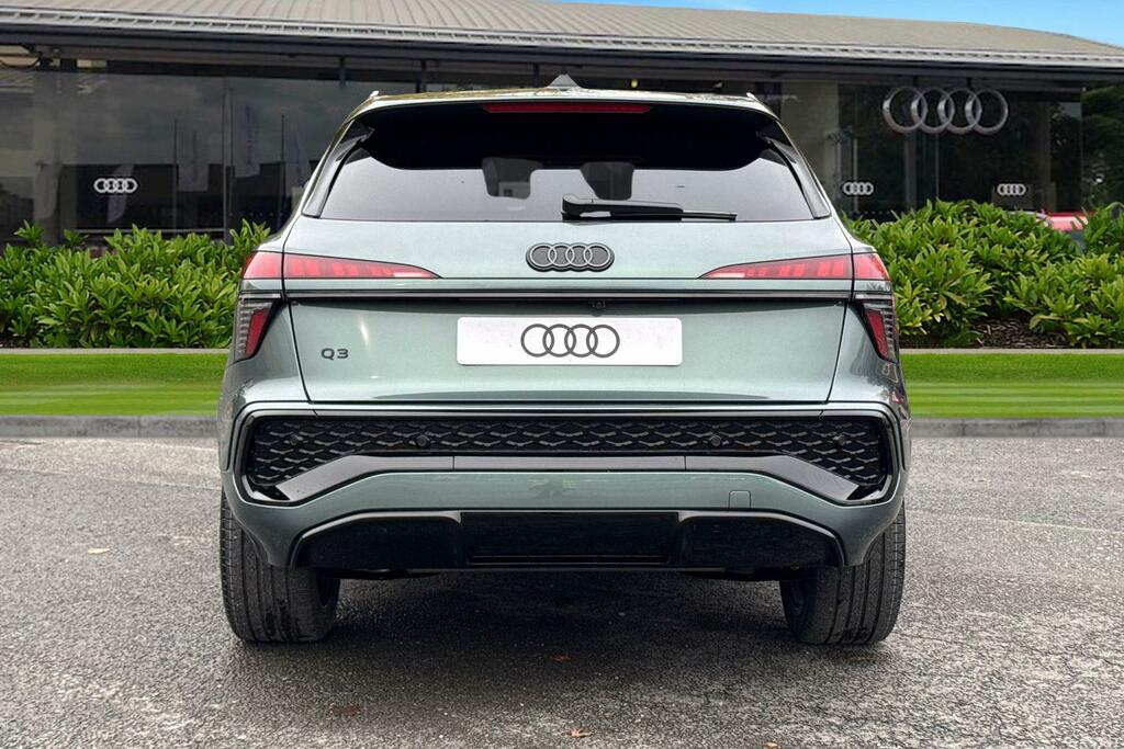 Audi Q3 1.5 E-hybrid Edition 1 S Tronic Euro 6 Ss 2 Green #4