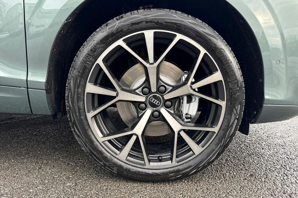 Audi Q3 1.5 E-hybrid Edition 1 S Tronic Euro 6 Ss 2 Green #6