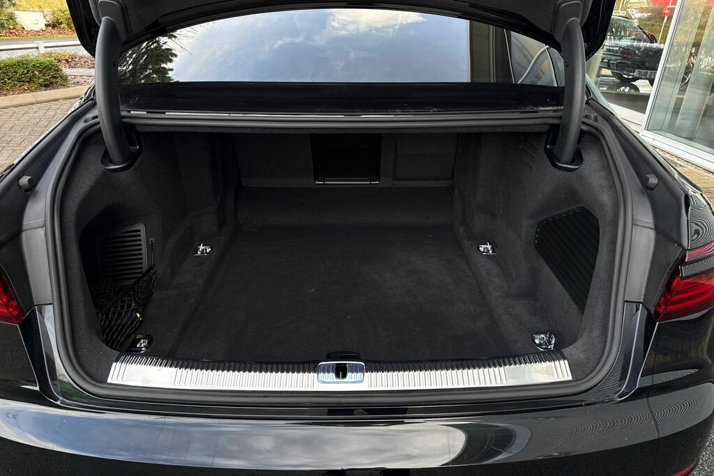 Audi S8 Quattro Black Edition Blue #6