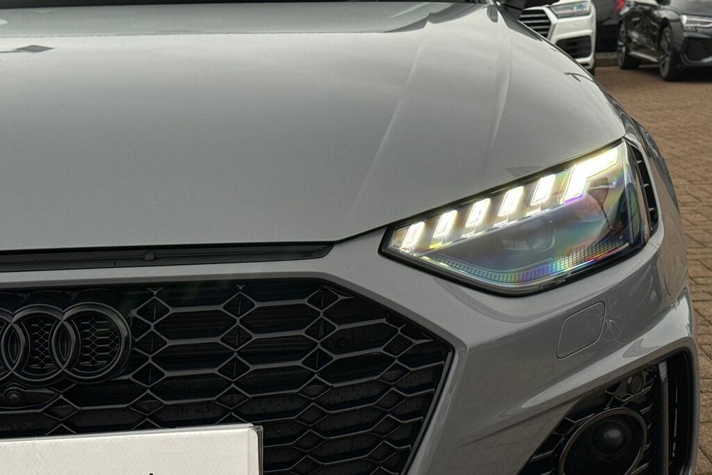 Audi RS4 Edition 25 Years Black #51