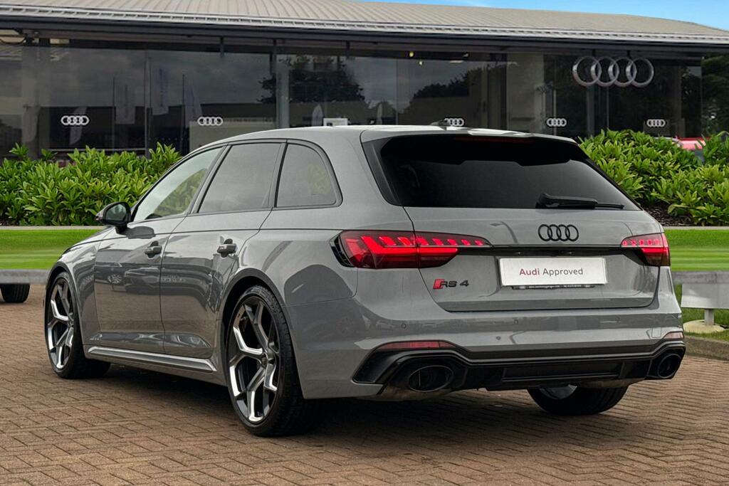 Audi RS4 Edition 25 Years Black #2